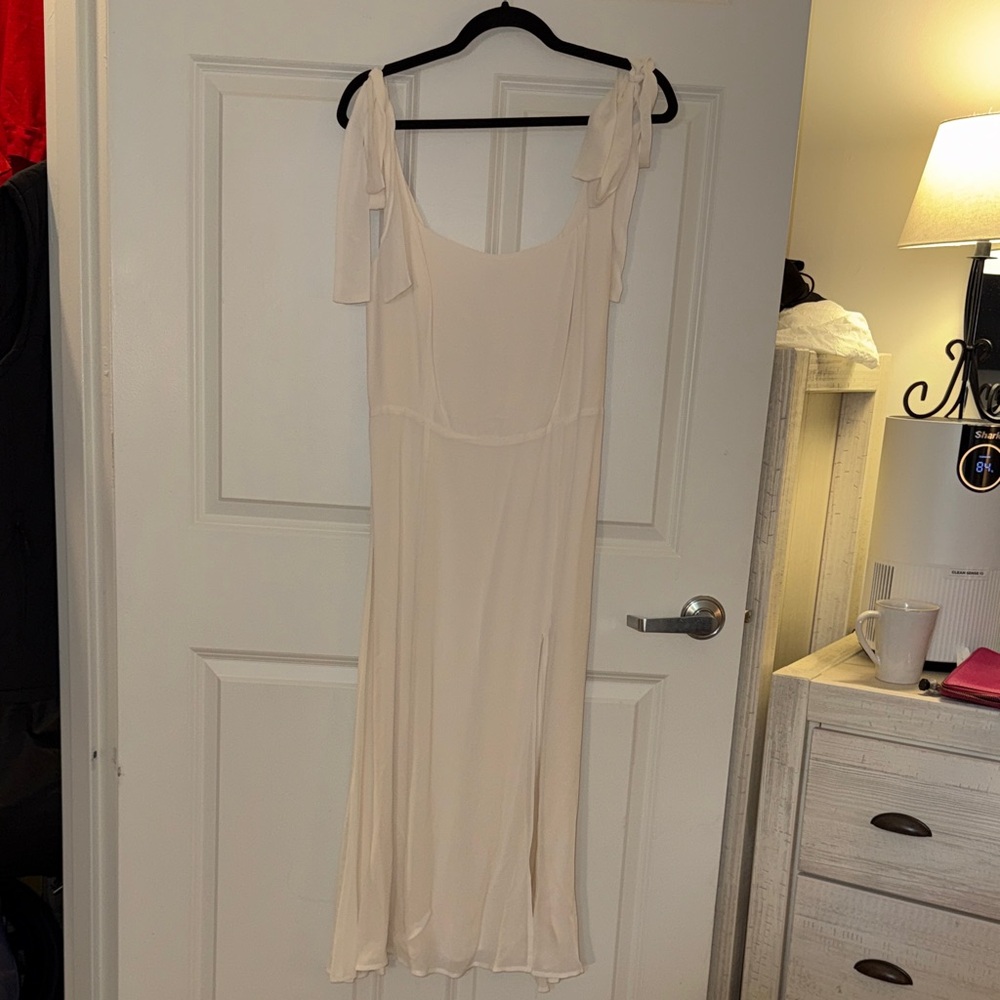 Reformation Cream Sleeveless Dress